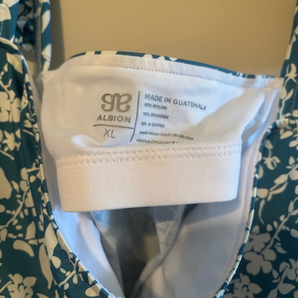 NWT Albion Teal Floral Tankini Swim Top - Picture 3 of 5